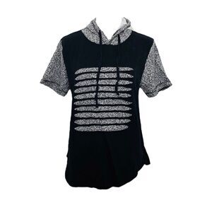 Over Drive Boy’s Shirt Black and Grey Short Sleeve Hooded Size Medium
